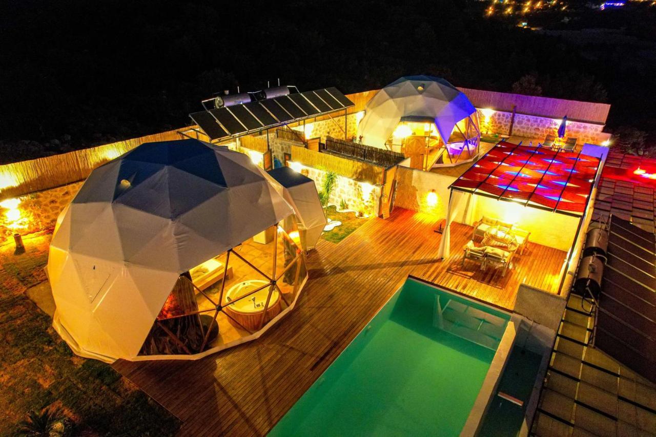 Kalkan Dome Suites & Deluxe-Glamping Holiday In Kalkan Kas Exterior photo