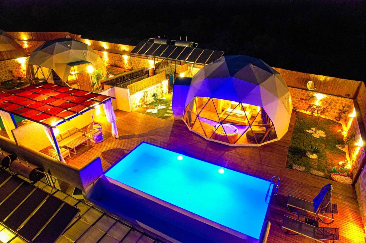 Kalkan Dome Suites & Deluxe-Glamping Holiday In Kalkan Kas Exterior photo