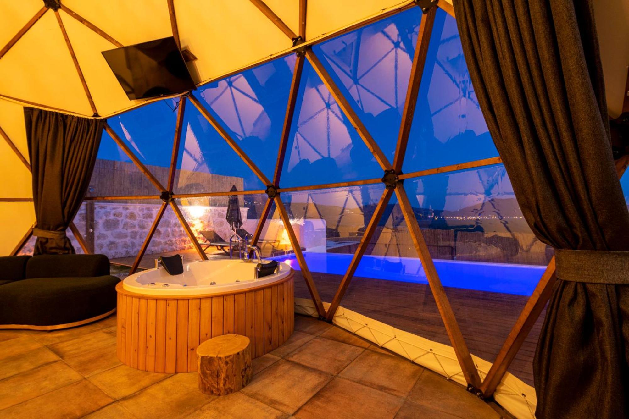 Kalkan Dome Suites & Deluxe-Glamping Holiday In Kalkan Kas Exterior photo