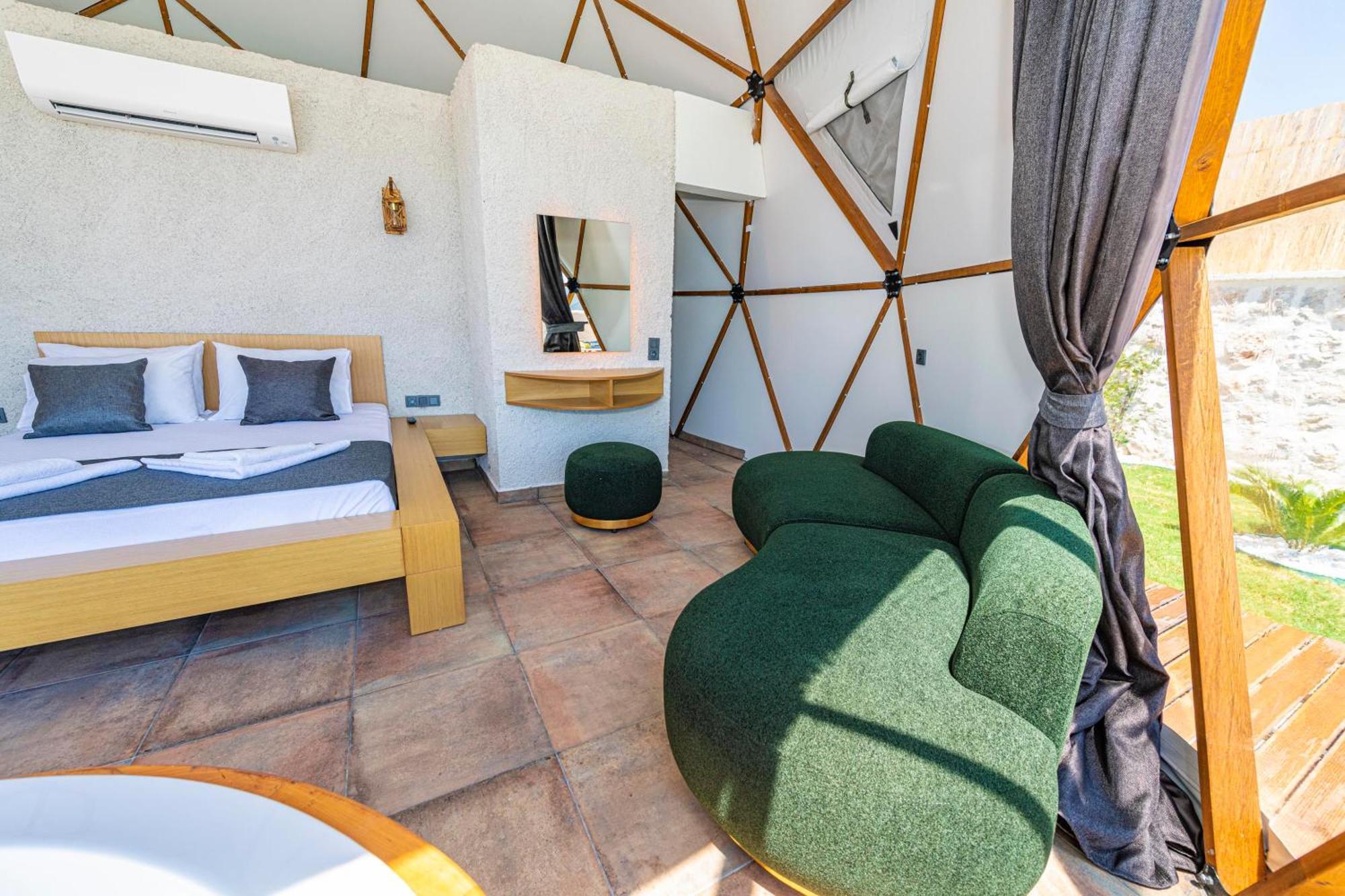 Kalkan Dome Suites & Deluxe-Glamping Holiday In Kalkan Kas Exterior photo