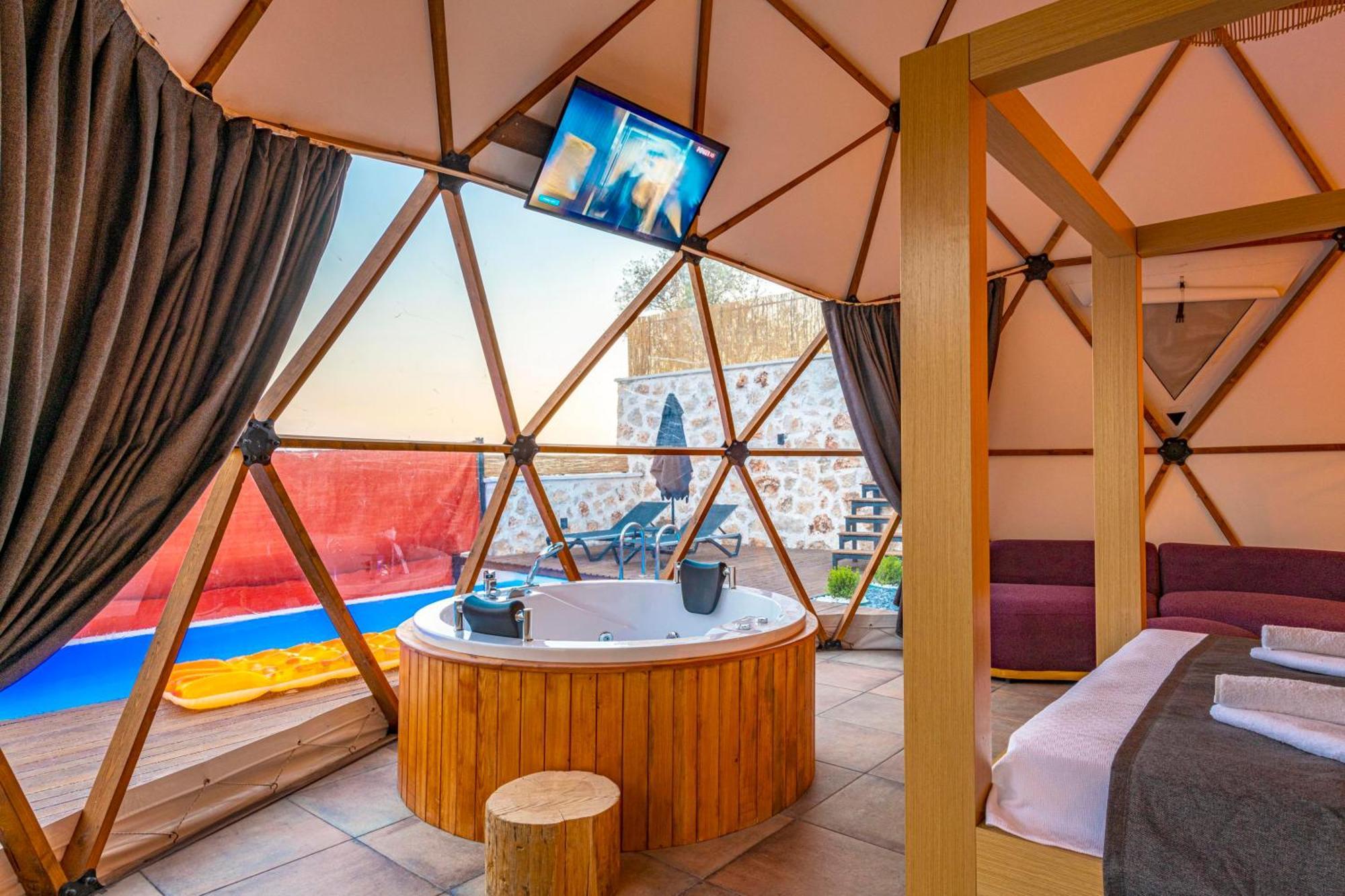 Kalkan Dome Suites & Deluxe-Glamping Holiday In Kalkan Kas Exterior photo